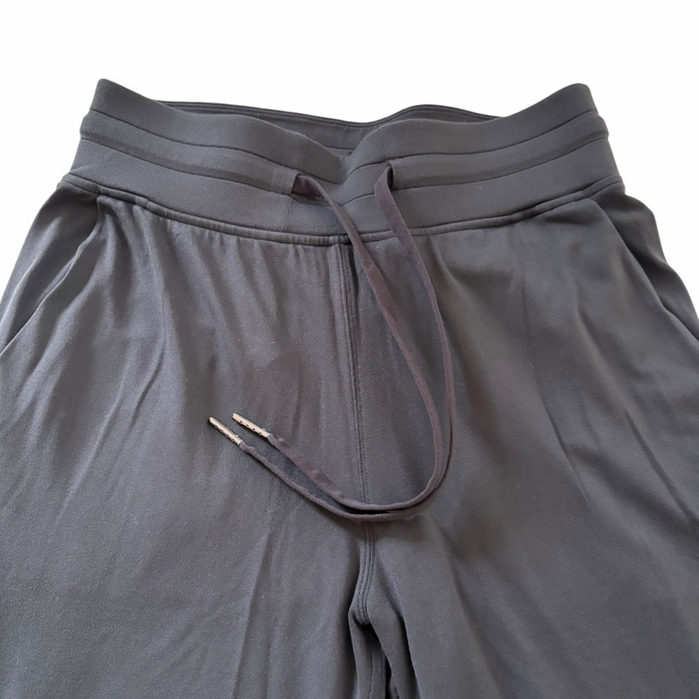 ✨ Lululemon Align High-Rise Jogger Black | Size 4 ✨